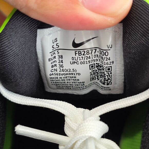 Nike Air Max 90 Drift Men's Size 5.5 Action Green Black White Shoes FB2877-300 - Picture 13 of 14